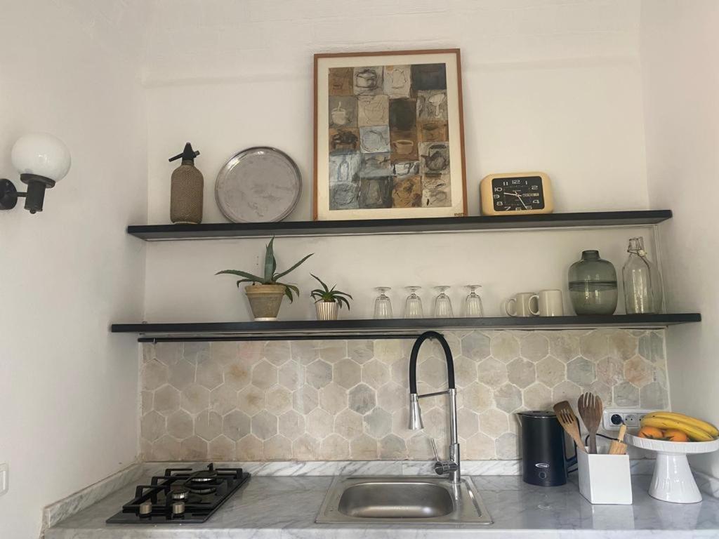 Lella Zohra, Studio Avec Piscine A Sidi Bou Said Bed and Breakfast Εξωτερικό φωτογραφία